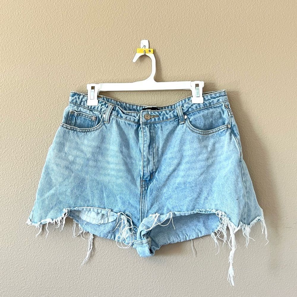 Missguided Distressed Jean Shorts